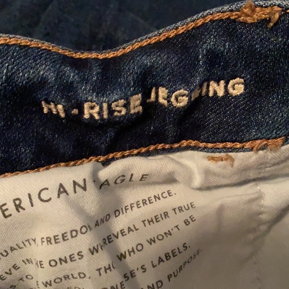 American Eagle Dream Jean High Rise Jegging - Picture 5 of 6